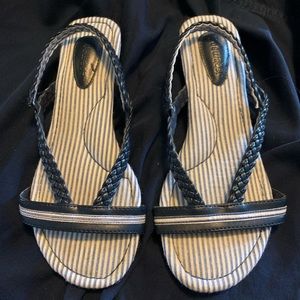 Tidewater sandals